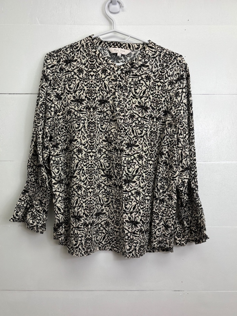 Part Two GrittPW Black White Floral Blouse Smocked Cuffs Size EU38